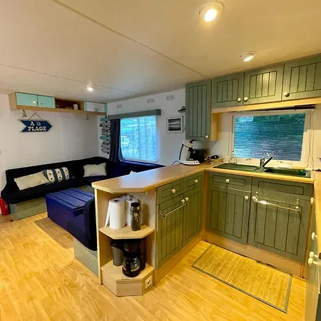 Feriehus Atypical Mobile 4 Bedrooms 2 Bathrooms - Family Jf02