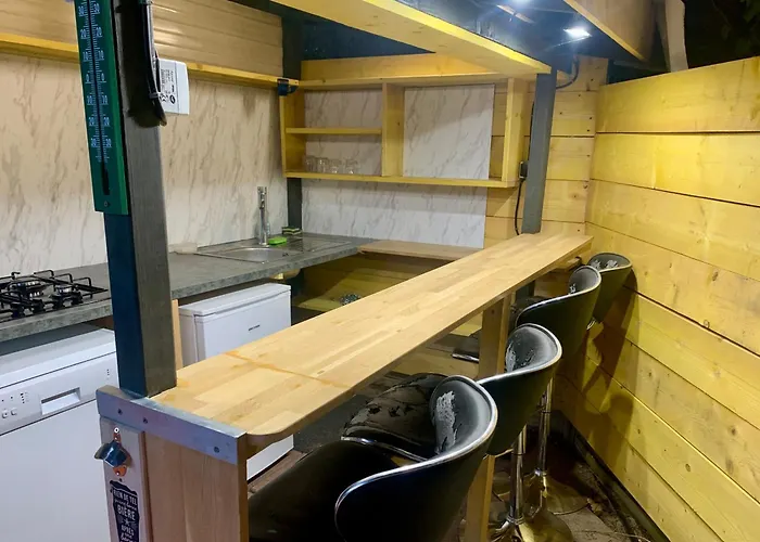 Atypical Mobile 4 Bedrooms 2 Bathrooms - Family Jf02 *