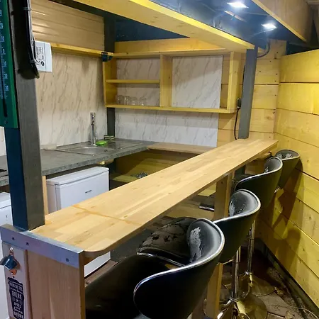 Atypical Mobile 4 Bedrooms 2 Bathrooms - Family Jf02 *